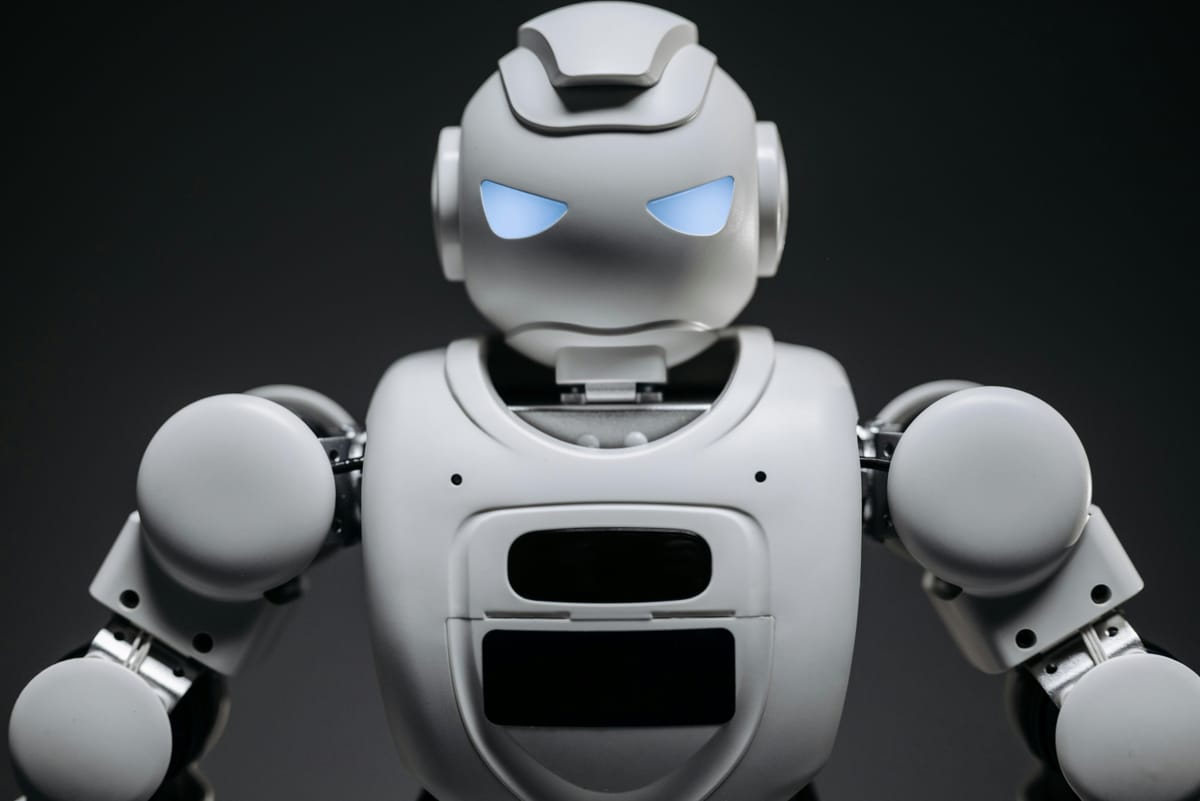 Being a creator and using AI